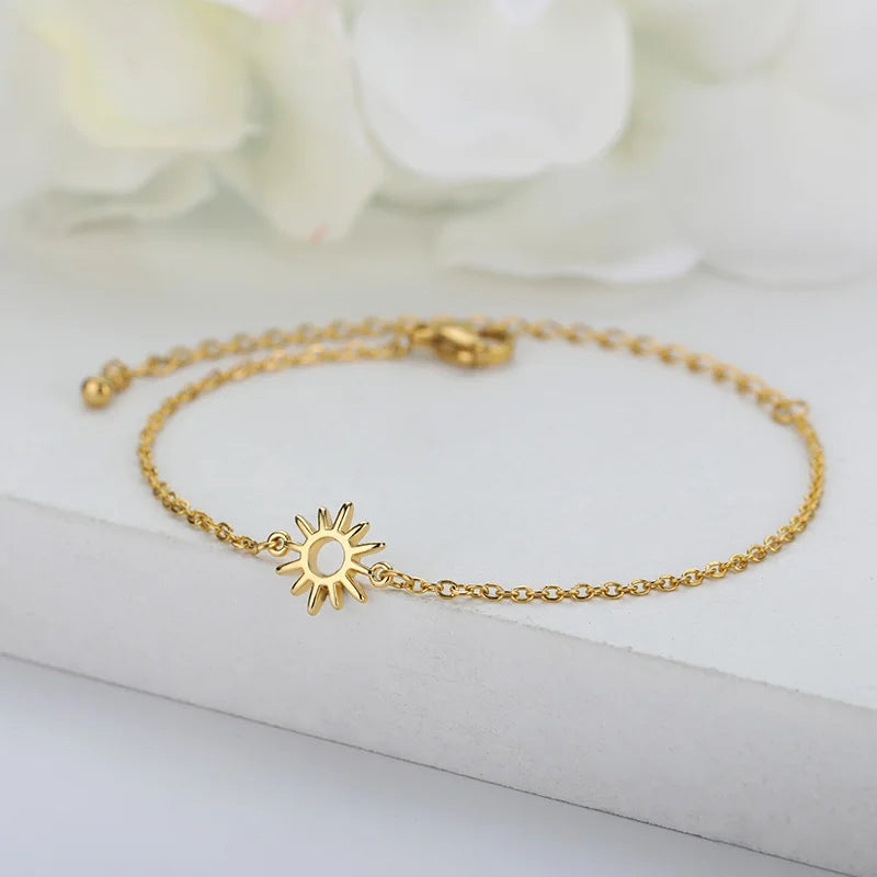 Floral Radiance Gold Bracelet