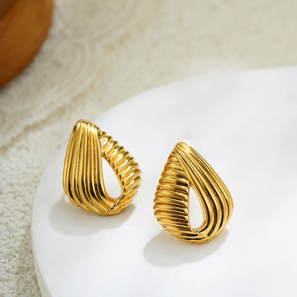Golden Interlock Luxe Knot Earrings