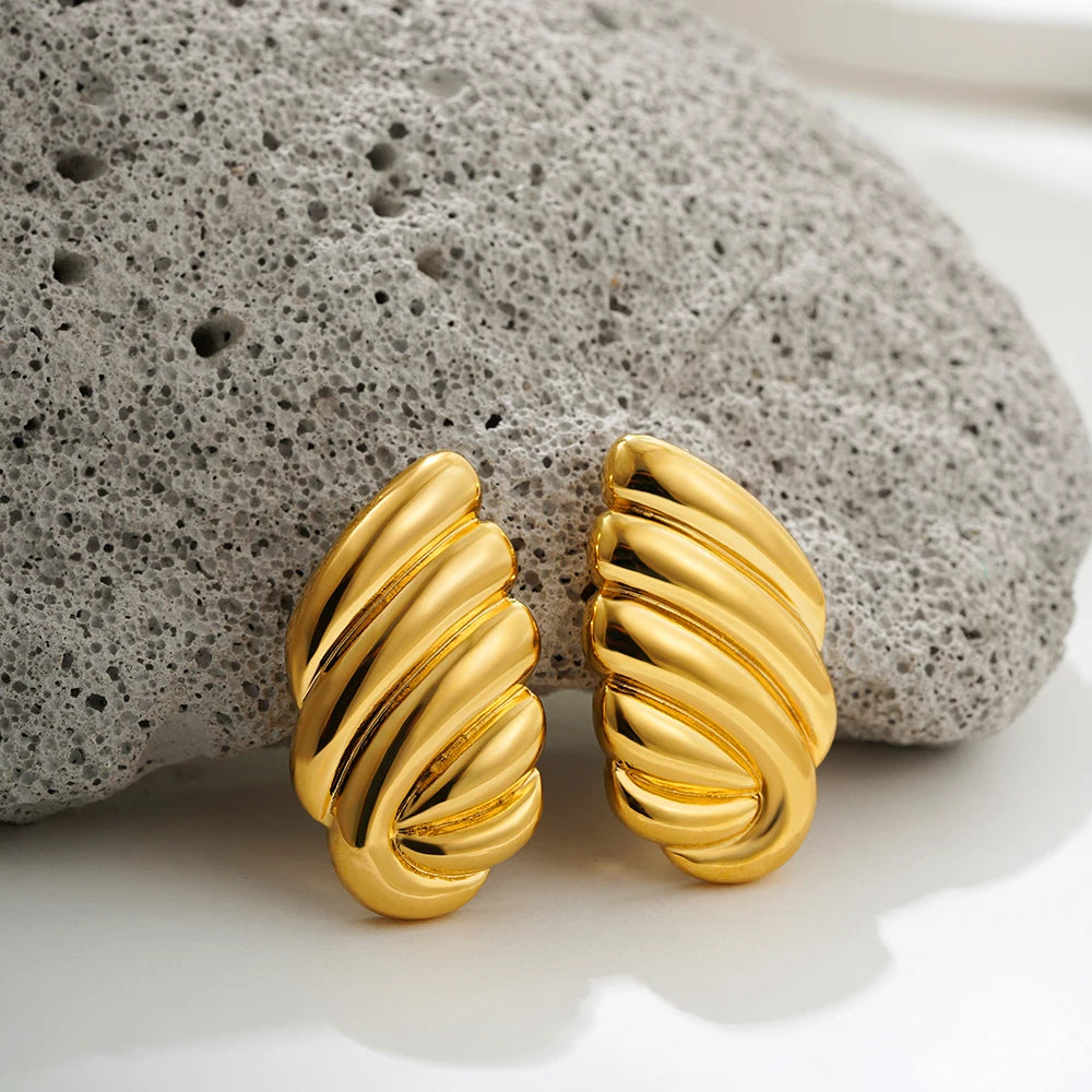 Golden Interlock Luxe Knot Earrings