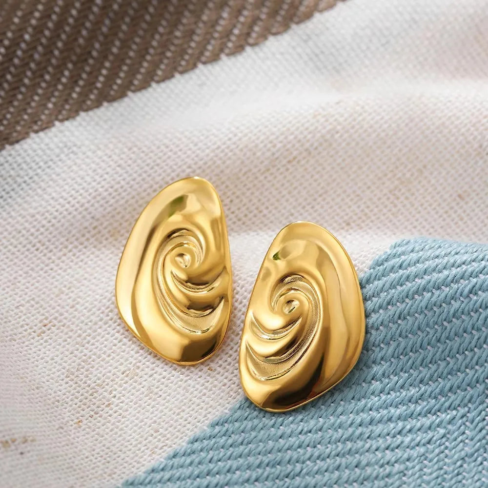 Golden Interlock Luxe Knot Earrings