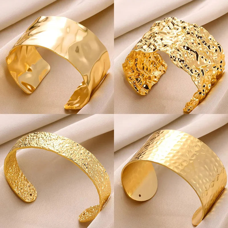 Luxury Textured Gold Bangle