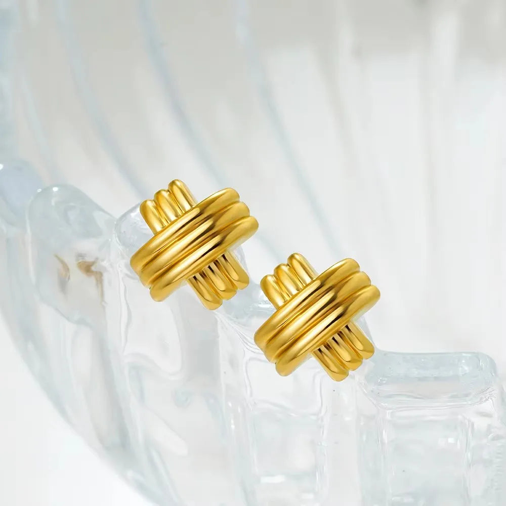 Golden Interlock Luxe Knot Earrings