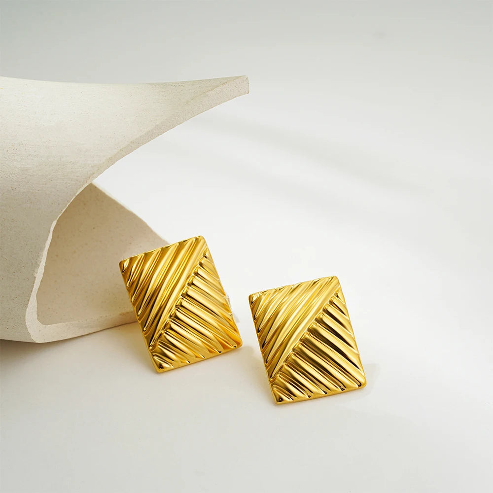 Golden Interlock Luxe Knot Earrings