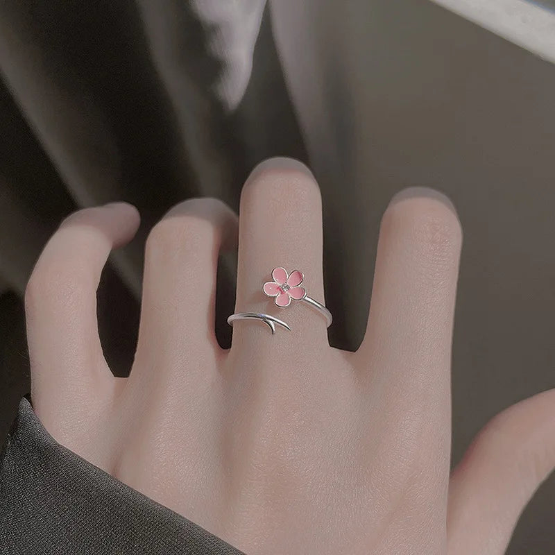 FloraRadiance Flower Ring